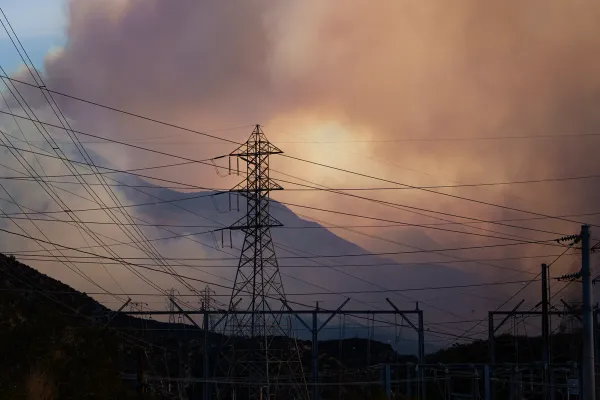 Feds open three suits against SoCal Edison, seeking money back for Fairview, Eaton, Nutmeg fires